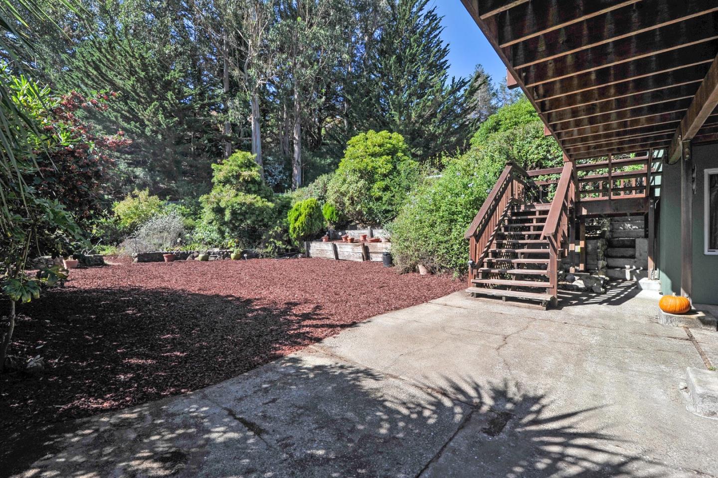 1045 Everglades Drive Pacifica, CA 94044 - Photo 27 of 30