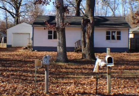 31 North Dangl Road Muskegon, MI 49442 - Photo 1 of 8 1.jpg