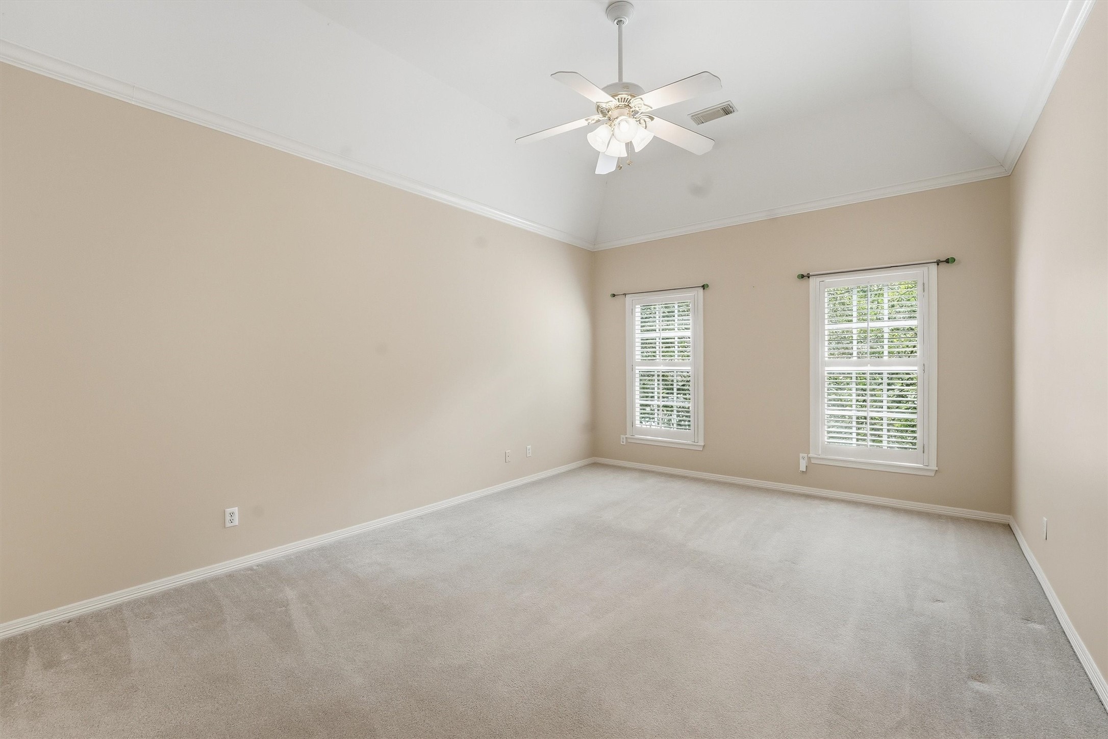 3210 Maroneal Street Houston, TX 77025 - Photo 24 of 28 a view of an empty room with a window