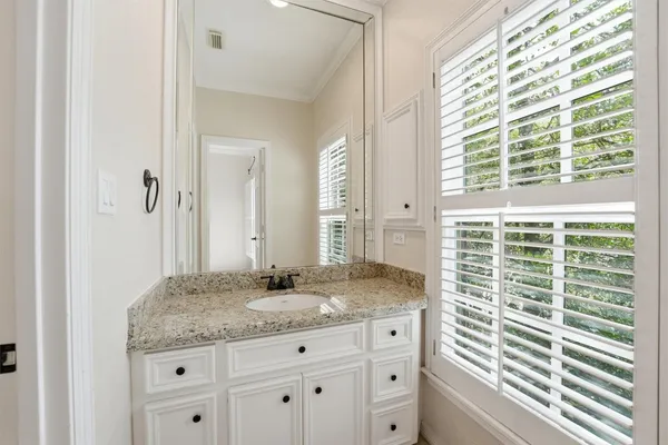 $6,000 | 3210 Maroneal Street, Houston, TX 77025