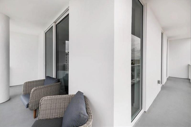 401 North Birch Road, Unit 515 Fort Lauderdale, FL 33304 - Photo 21 of 23 a living room with furniture and a window