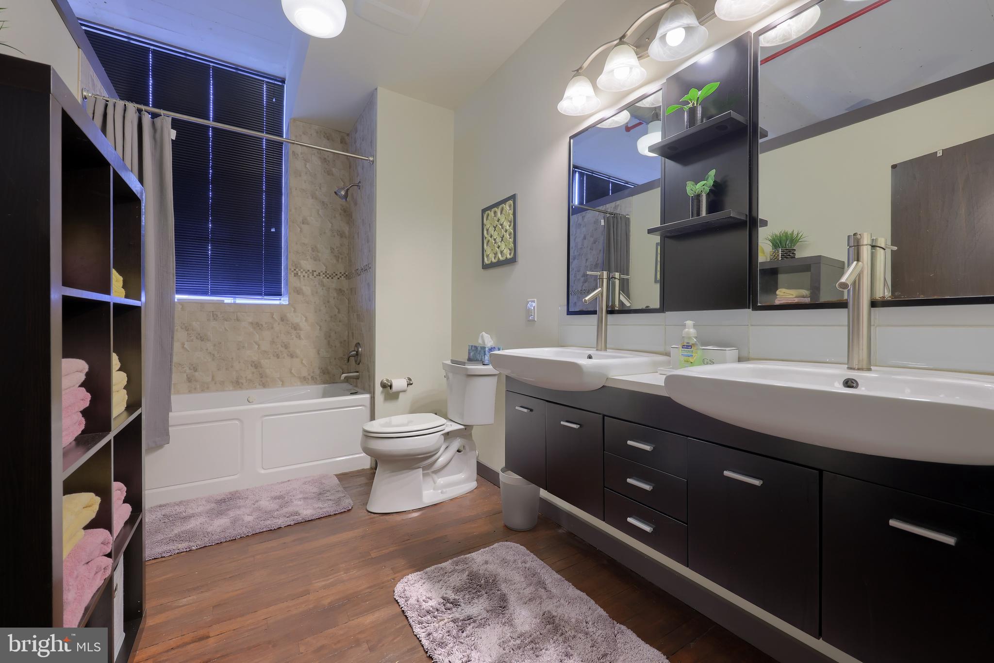 31 South Sterley Street, Unit 401 Reading, PA 19607 - Photo 48 of 52 Bathroom 1