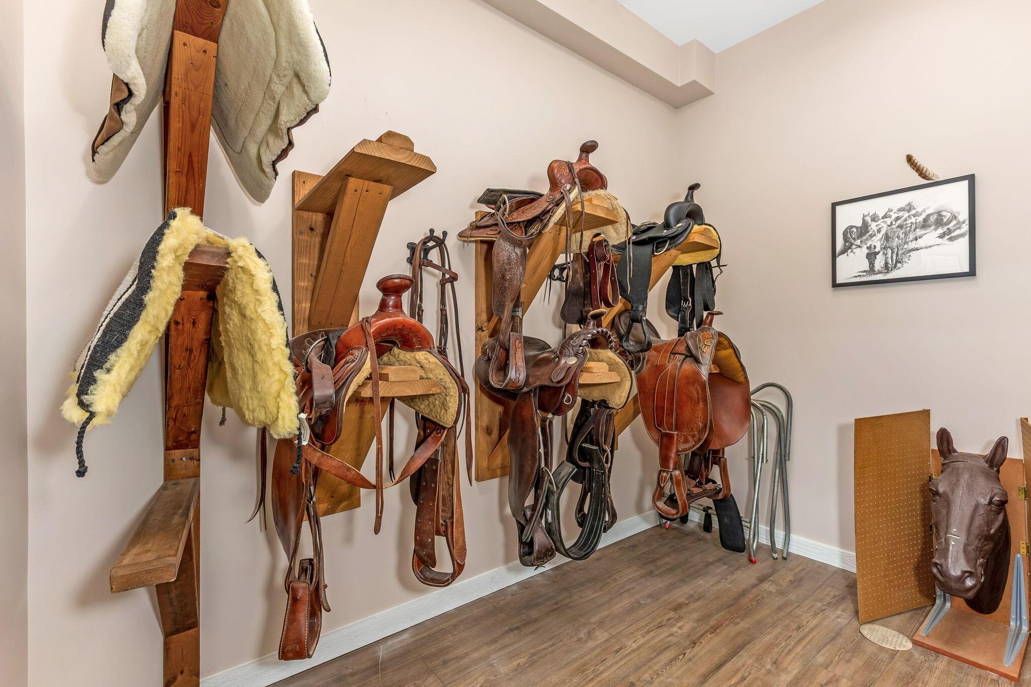 26019 Bailey Road Rockbridge, OH 43149 - Photo 34 of 110 Tack room