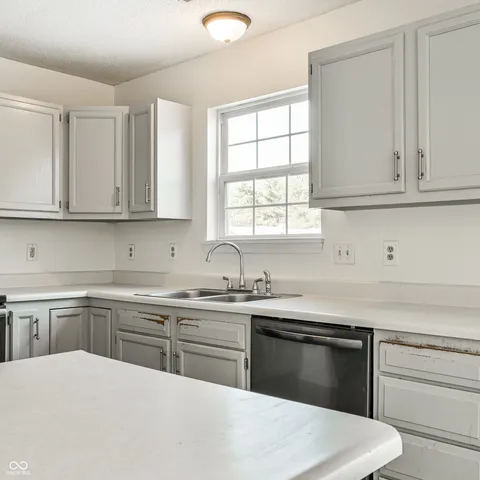 $354,900 | 12364 Blue Sky Drive, Fishers, IN 46037