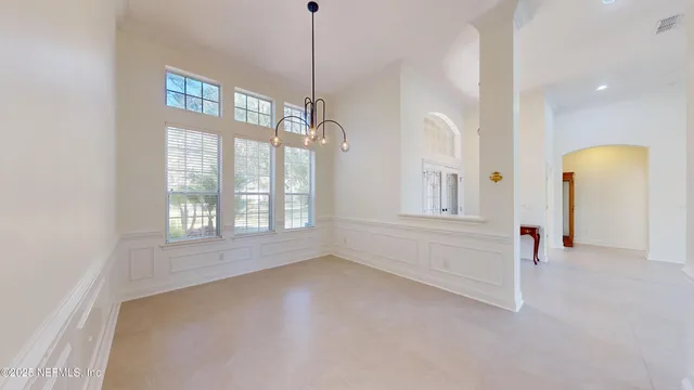 $3,900 | 10061 Vineyard Lake Road East, Jacksonville, FL 32256