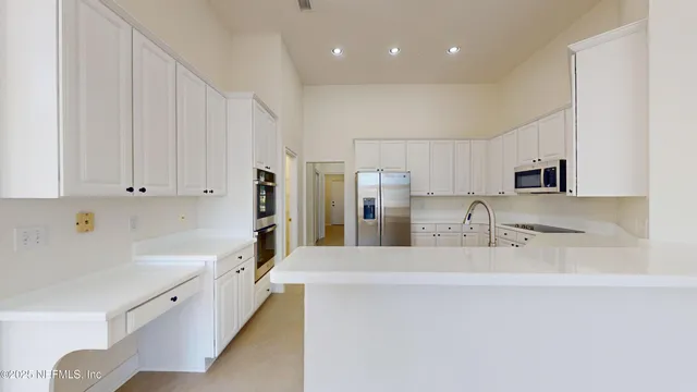 $3,900 | 10061 Vineyard Lake Road East, Jacksonville, FL 32256