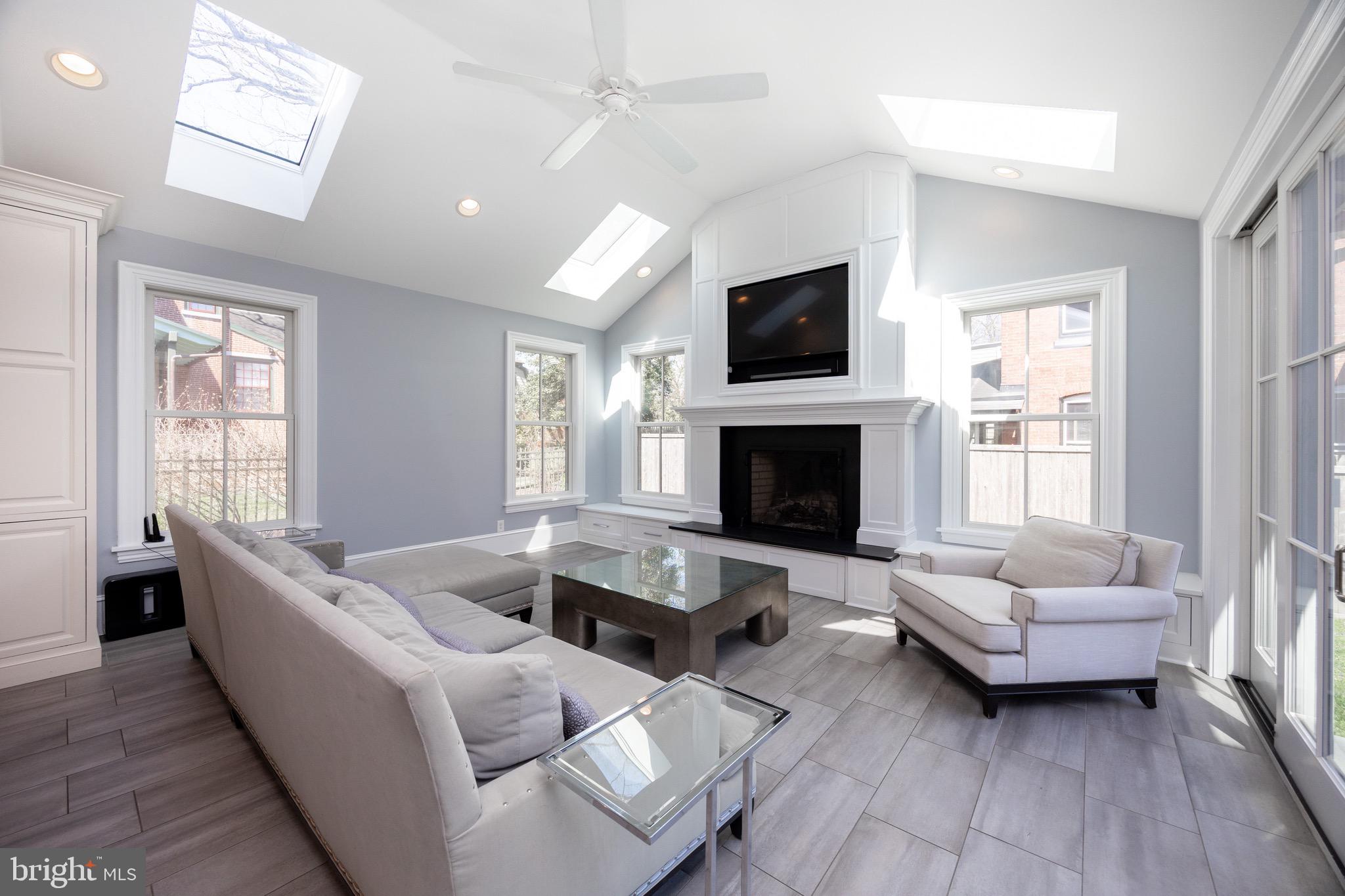 403 North Church Street West Chester, PA 19380 - Photo 37 of 75 Gas Fireplace, Skylights,