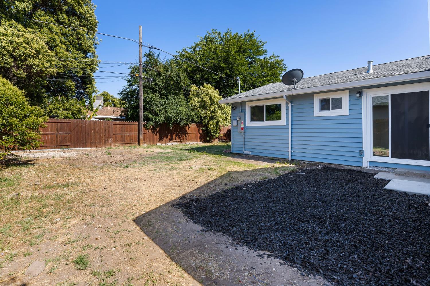 3270 Nareb Street Sacramento, CA 95838 - Photo 25 of 28 a front view of a house with a yard