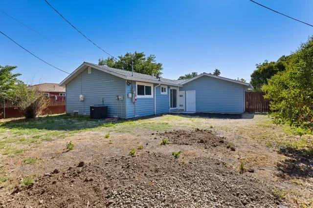 $375,000 | 3270 Nareb Street, Sacramento, CA 95838