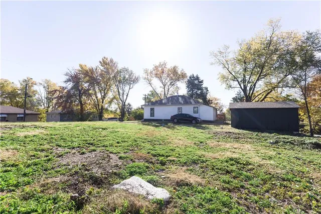 $240,000 | 4540 Northeast 38th Street, Kansas City, MO 64117