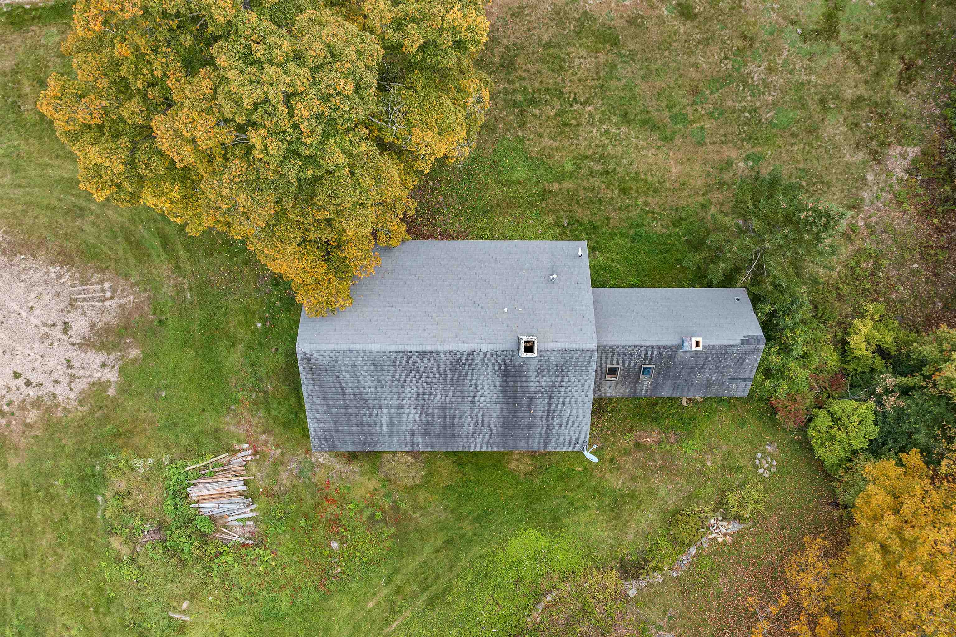 42 College Road Wolfeboro, NH 03894 - Photo 6 of 25