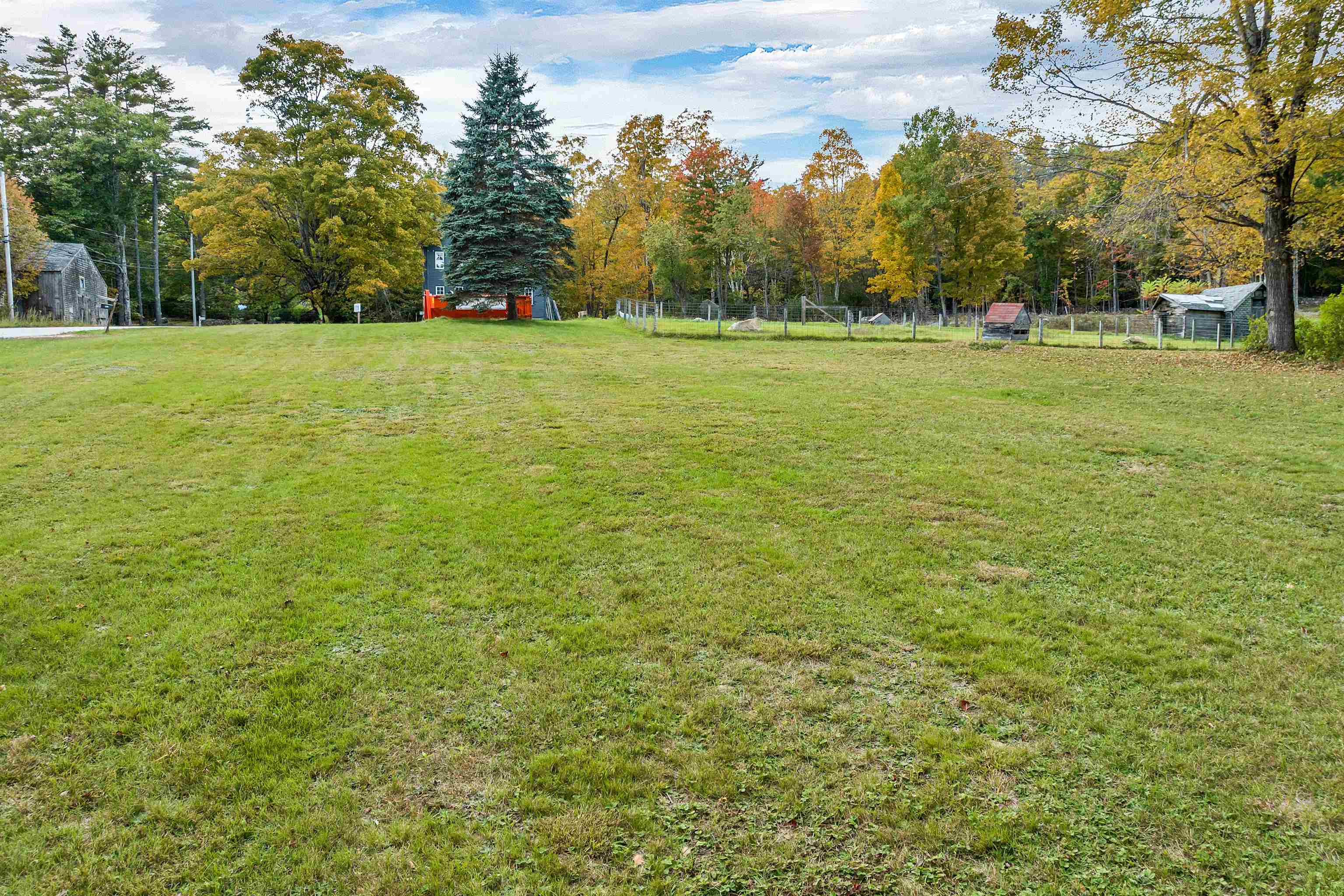 42 College Road Wolfeboro, NH 03894 - Photo 8 of 25