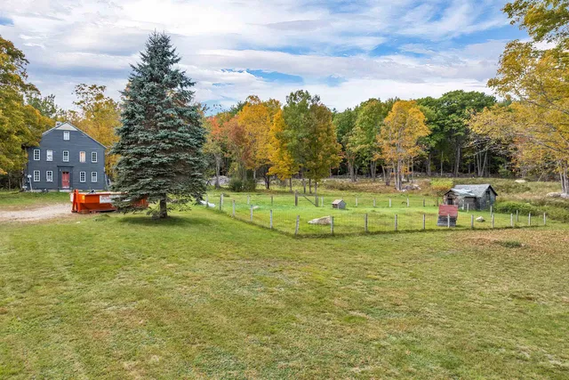 $349,000 | 42 College Road, Wolfeboro, NH 03894