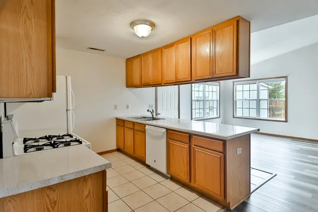 $144,900 | 13000 Primrose Place, Unit A, Poplar Grove, IL 61065