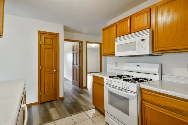 $144,900 | 13000 Primrose Place, Unit A, Poplar Grove, IL 61065