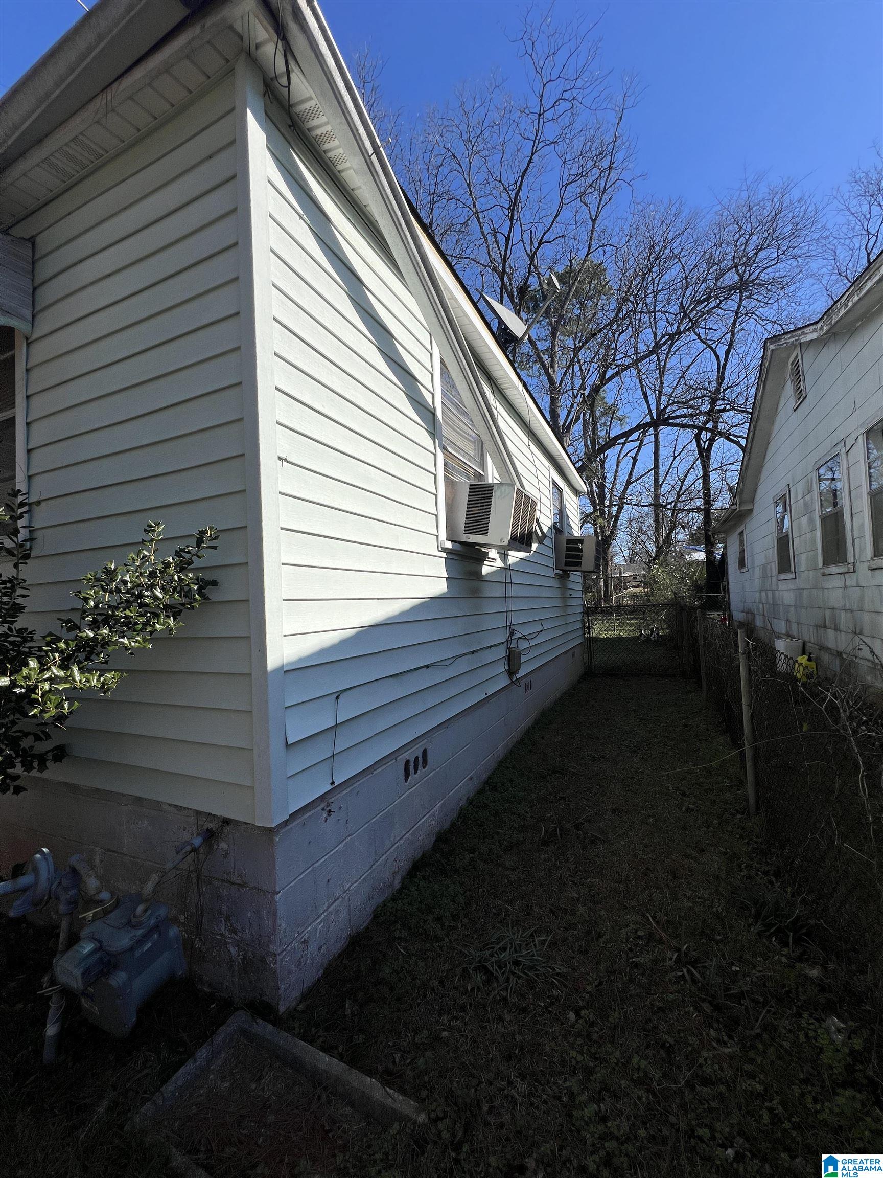 1311 18th Way Southwest Birmingham, AL 35211 - Photo 9 of 10