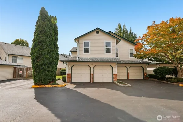 $455,000 | 1131 115th Street Southwest, Unit F1, Everett, WA 98204