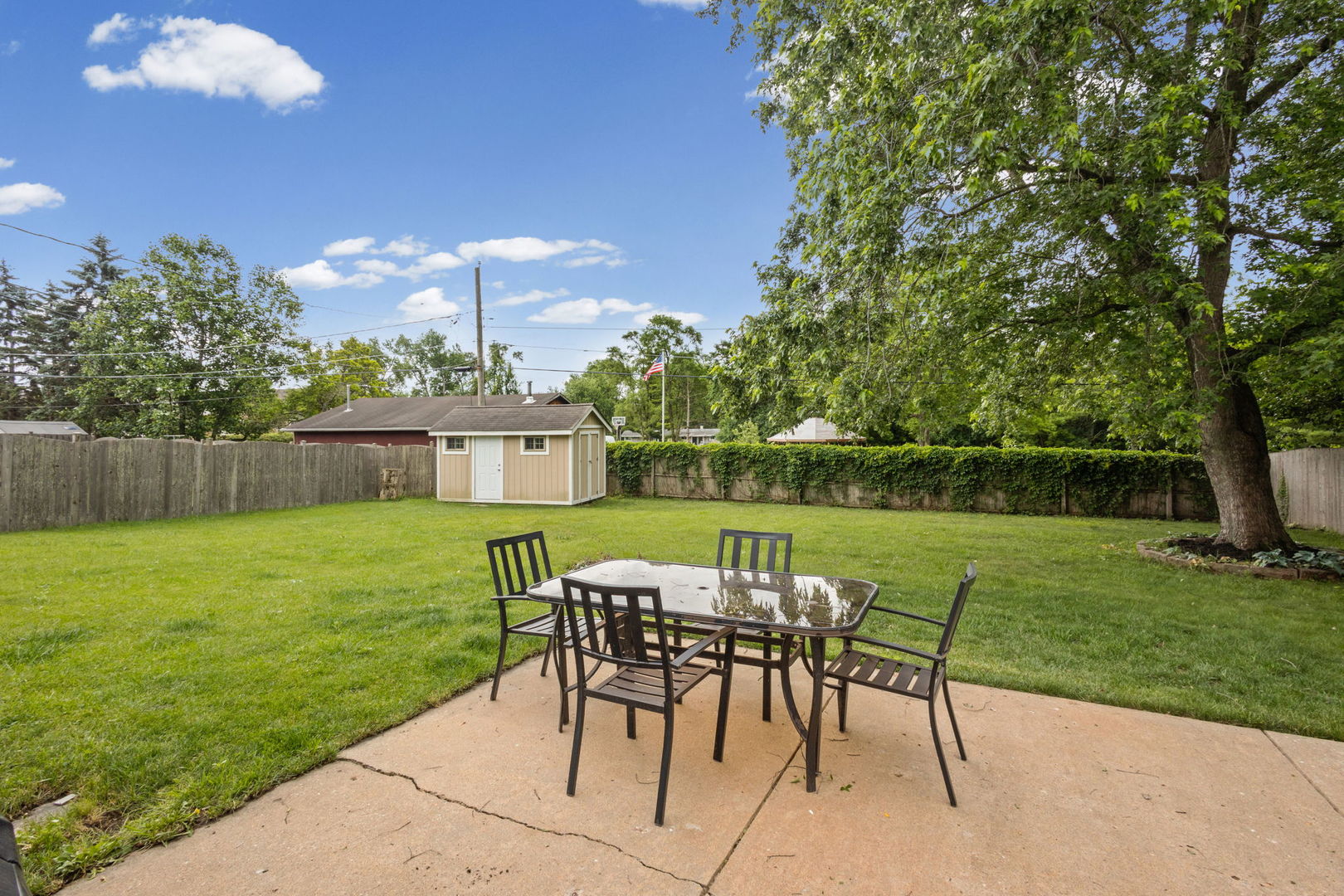 309 Willow Road Wauconda, IL 60084 - Photo 2 of 16 Gallery Image 2