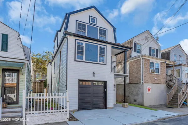 $1,175,000 | 39 Sea Drift Avenue, Highlands, NJ 07732