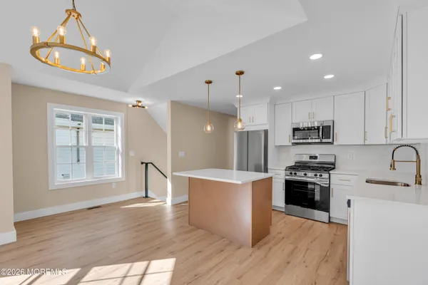 $1,175,000 | 39 Sea Drift Avenue, Highlands, NJ 07732