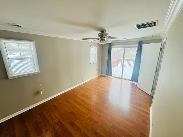 $139,900 | 37113 North Loretto Avenue, Lake Villa, IL 60046