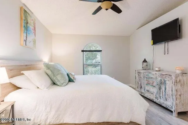 $3,100 | 1318 Eastwind Drive, Jacksonville Beach, FL 32250