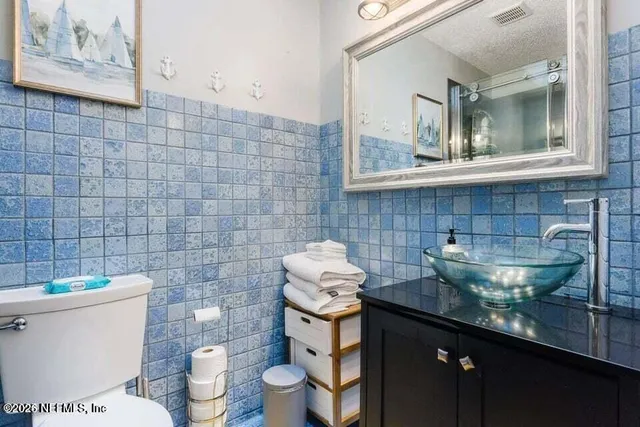 $3,100 | 1318 Eastwind Drive, Jacksonville Beach, FL 32250