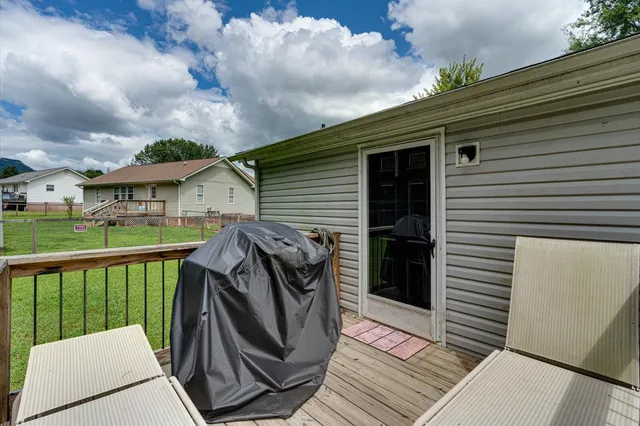 $179,000 | 1648 Boyd Avenue, Jasper, TN 37347