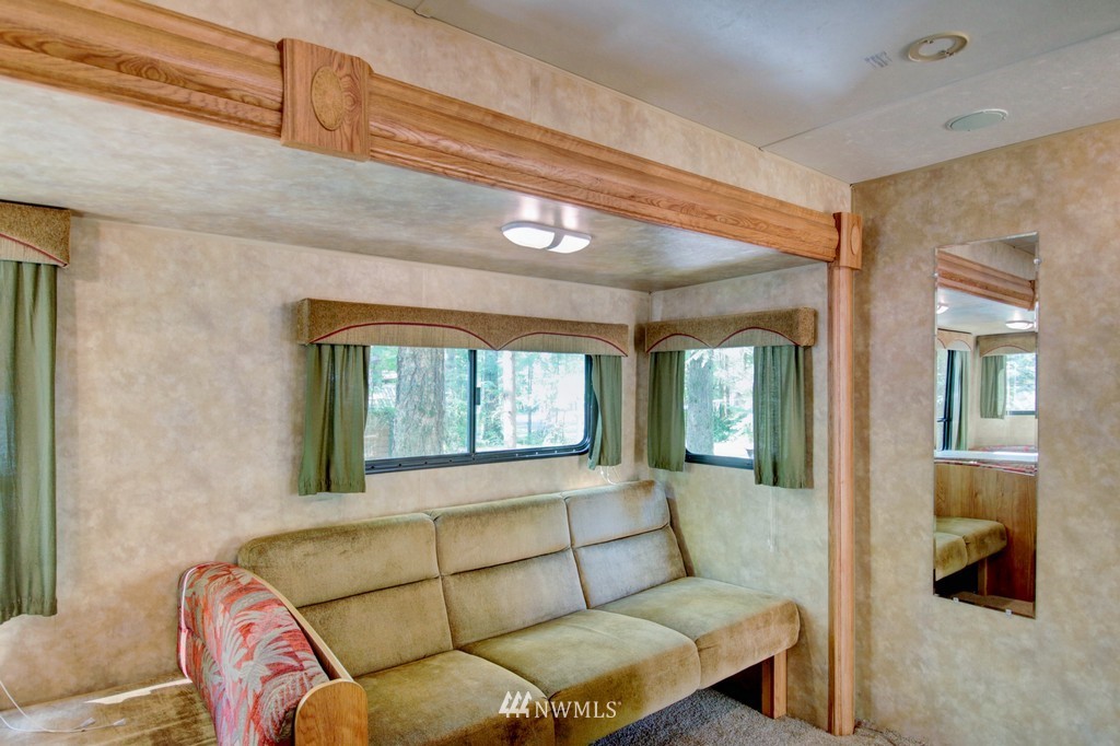 57-1 Gold Nuget Road Deming, WA 98244 - Photo 11 of 39 Gallery Image 11