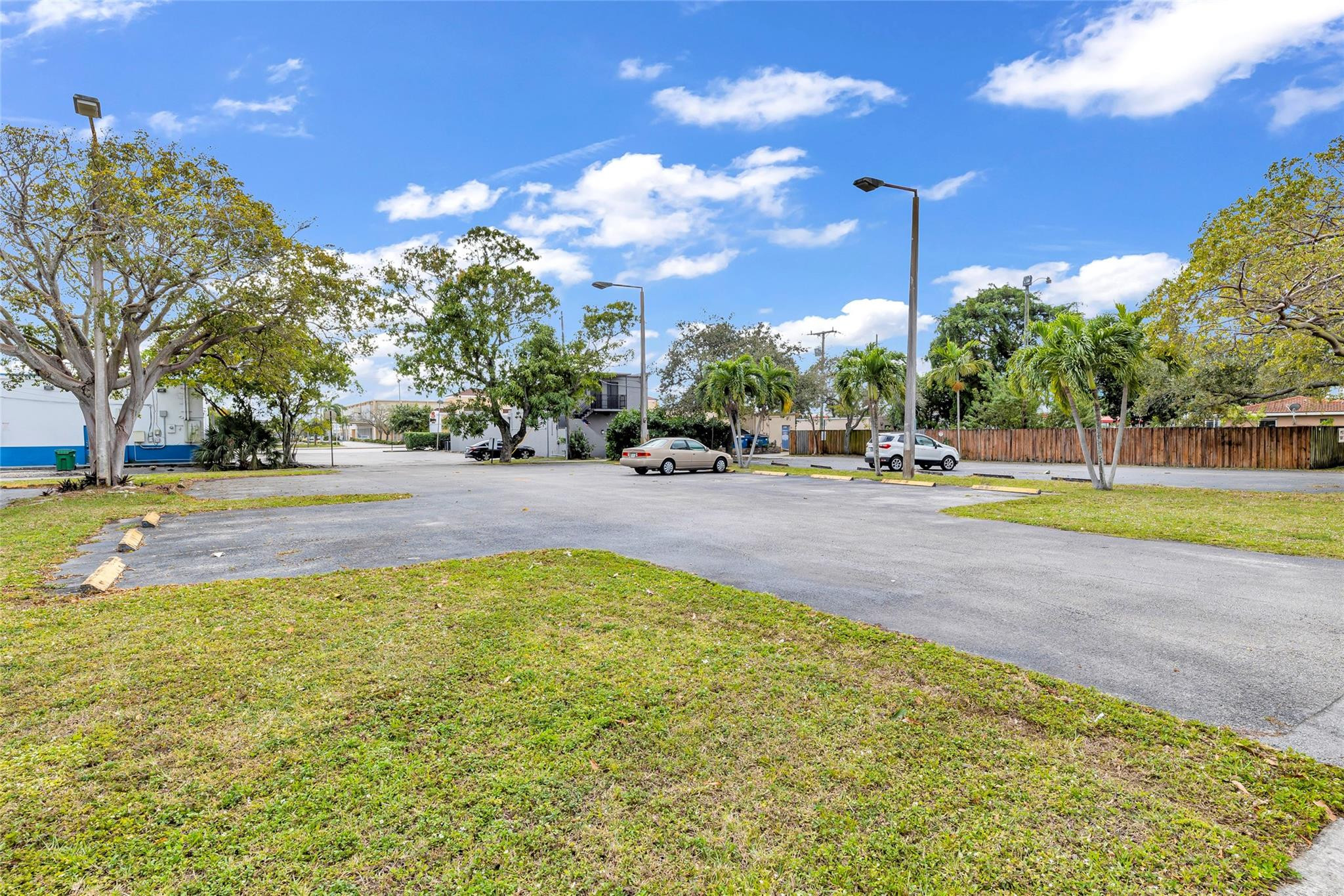 5912 Tyler Street Hollywood, FL 33021 - Photo 14 of 17 Photo 14