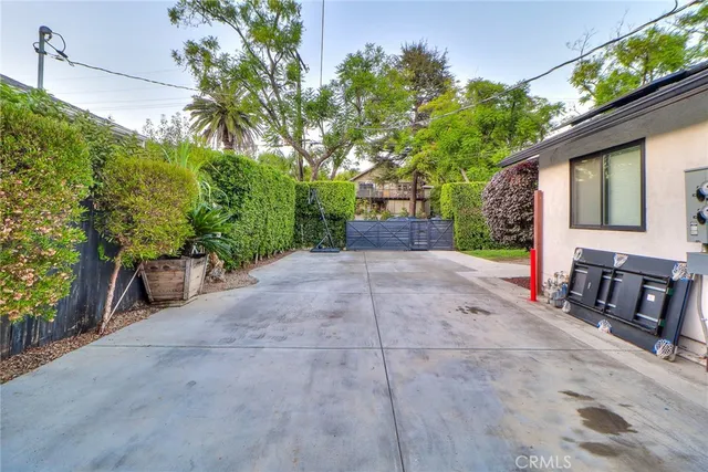 $1,100,000 | 260-262 Del Monte Street, Pasadena, CA 91103