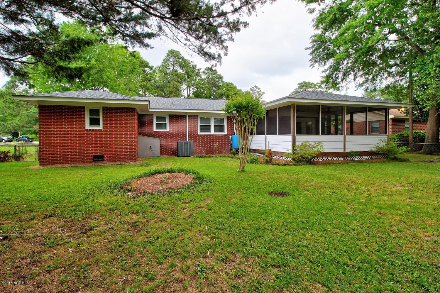 5418 Andover Road Wilmington, NC 28403 - Photo 27 of 30 5418 Andover Rd-large-027-18-Back of Hou