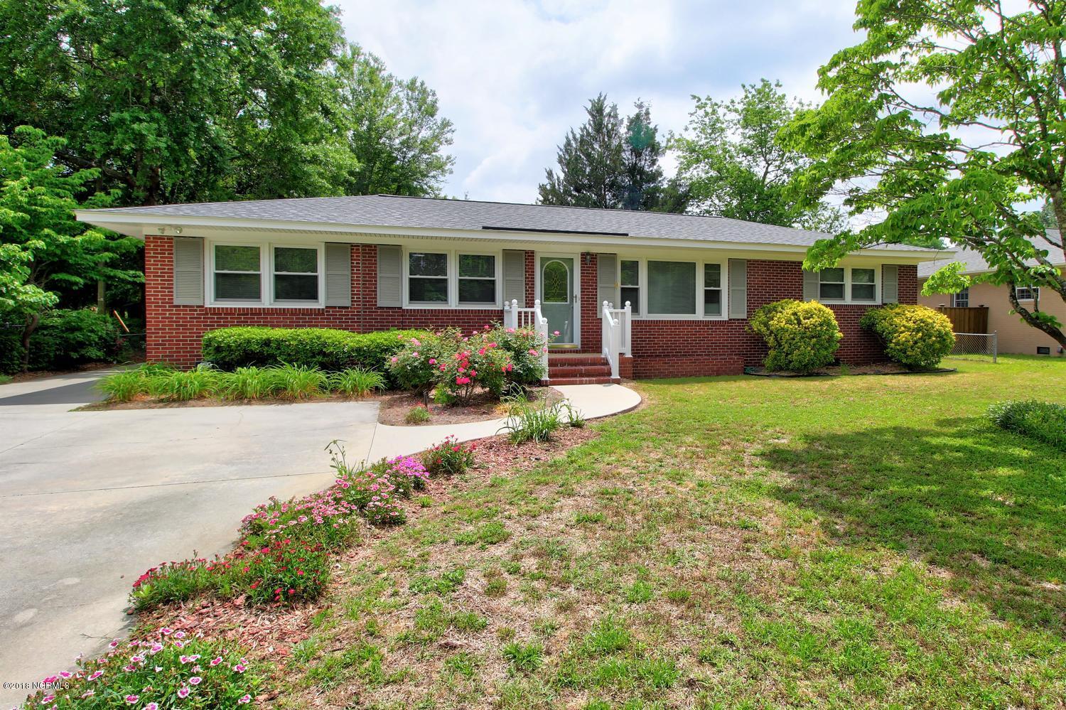 5418 Andover Road Wilmington, NC 28403 - Photo 3 of 30 5418 Andover Rd-large-003-2-Front of Hom