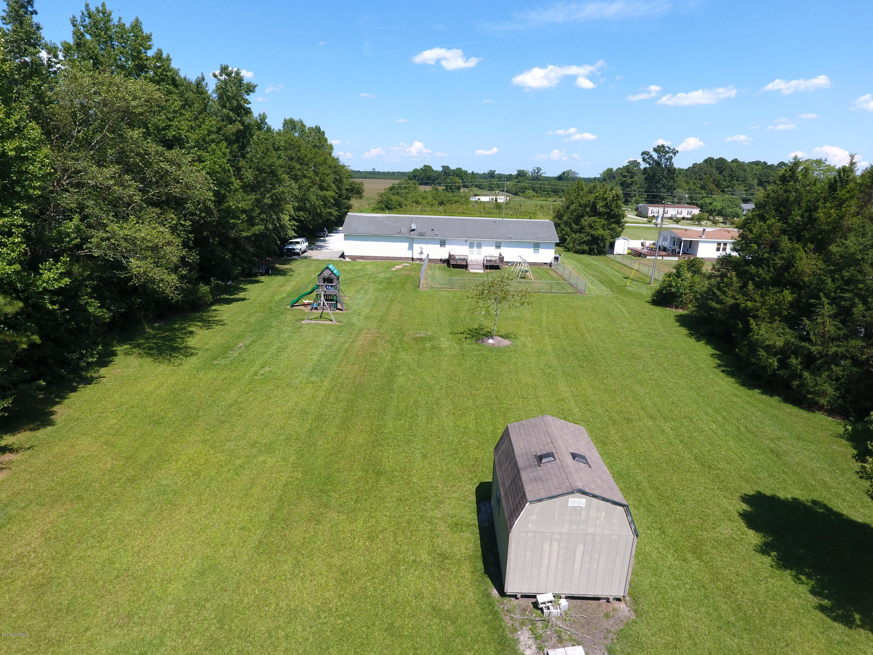 2905 Cobb Road Kinston, NC 28501 - Photo 33 of 40 Yard