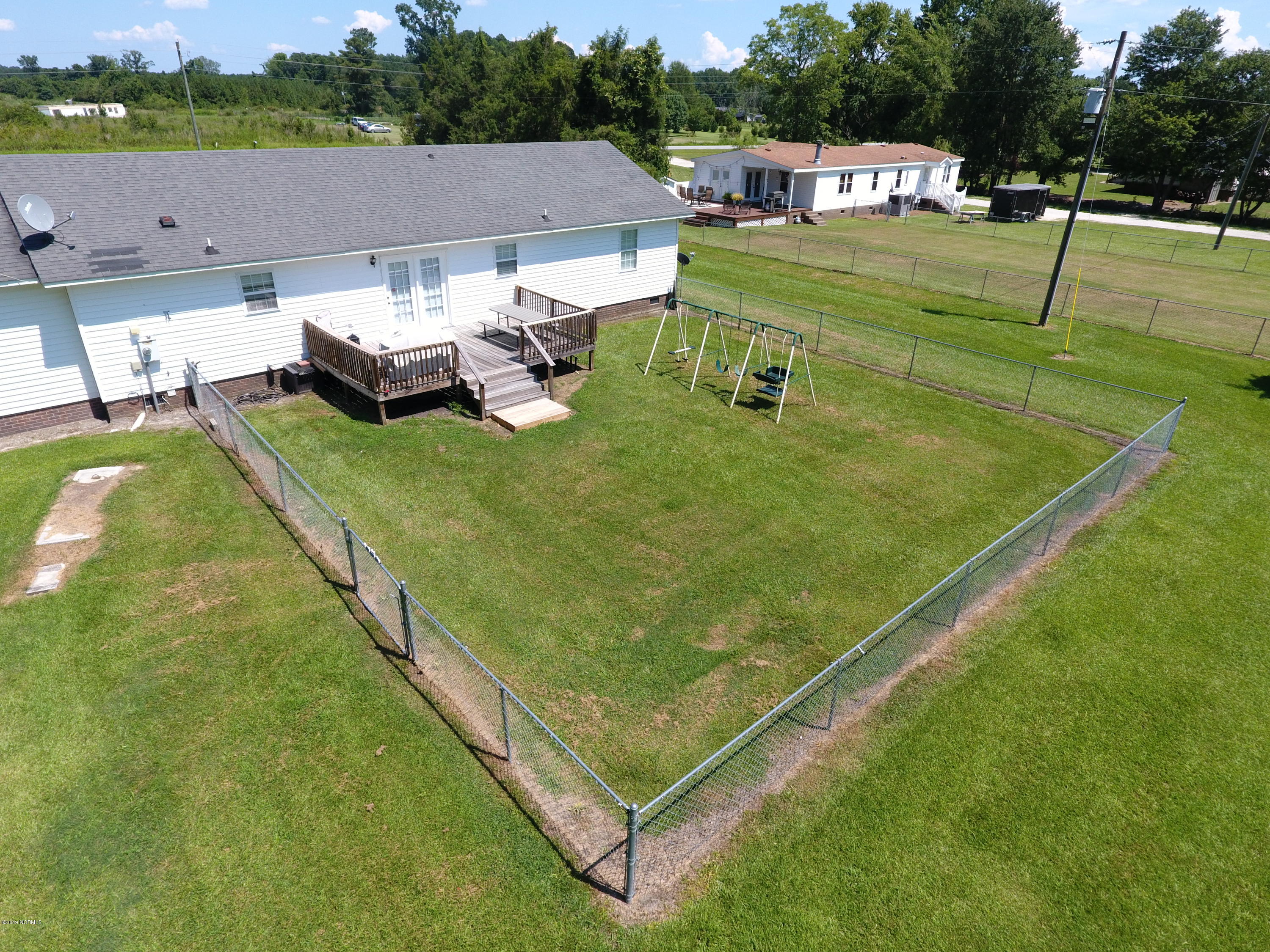 2905 Cobb Road Kinston, NC 28501 - Photo 38 of 40 Fenced
