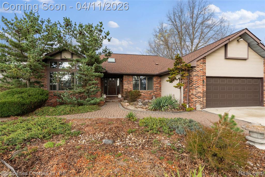 24760 Arsenal Road Flat Rock, MI 48134 - Photo 23 of 61
