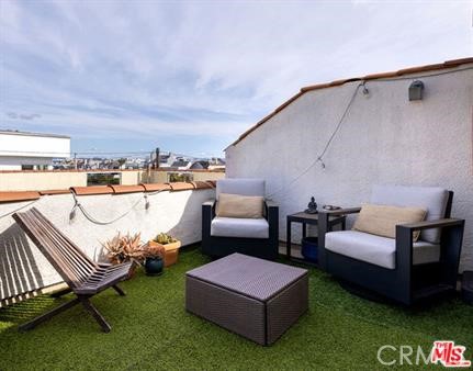 31 Spinnaker Street, Unit 15 Marina del Rey, CA 90292 - Photo 16 of 20