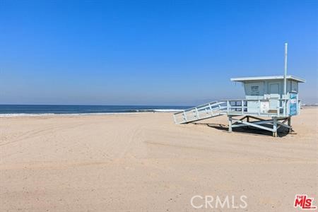 31 Spinnaker Street, Unit 15 Marina del Rey, CA 90292 - Photo 19 of 20