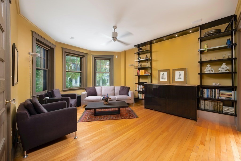 31 Linnaean Street, Unit 2 Cambridge, MA 02138 - Photo 1 of 10