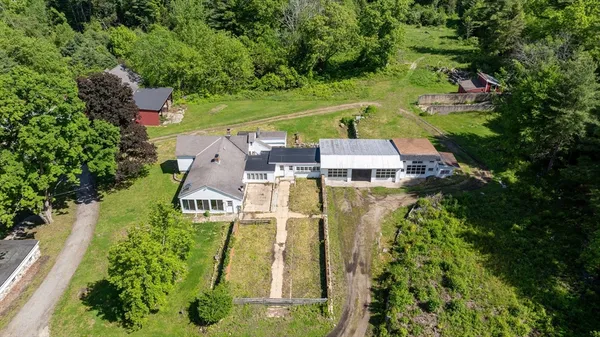 $639,899 | 440 North Woodstock Road, Southbridge, MA 01550