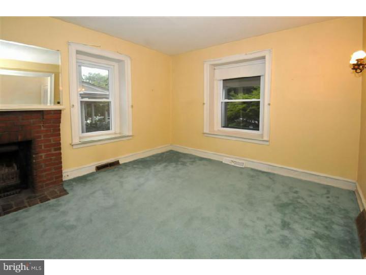 230 Mather Road Jenkintown, PA 19046 - Photo 5 of 24 Living Room