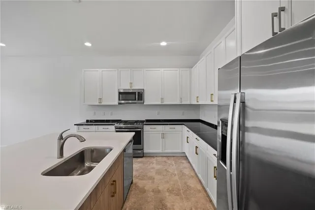 $4,100 | 20800 Thistle Leaf Lane, Estero, FL 33928