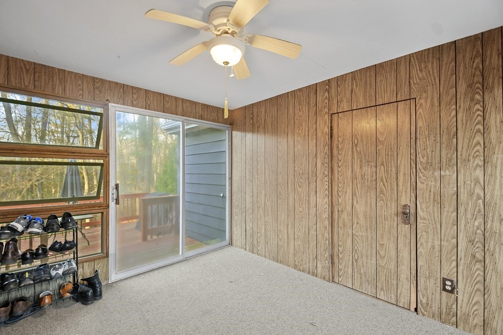 32 Inwood Road Auburn, MA 01501 - Photo 19 of 36