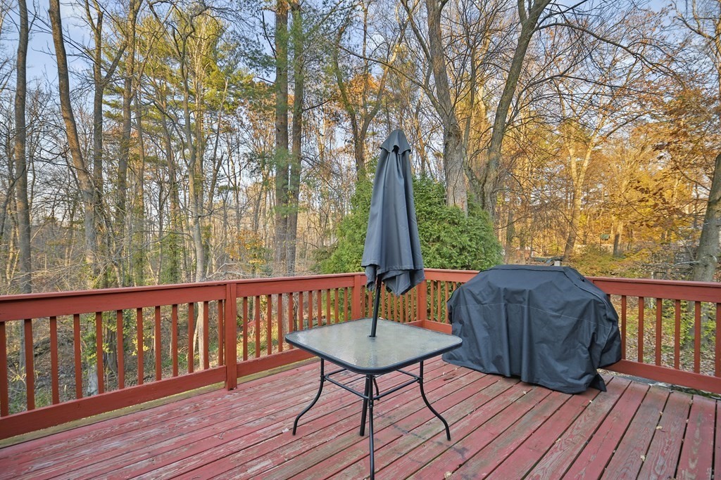 32 Inwood Road Auburn, MA 01501 - Photo 35 of 36