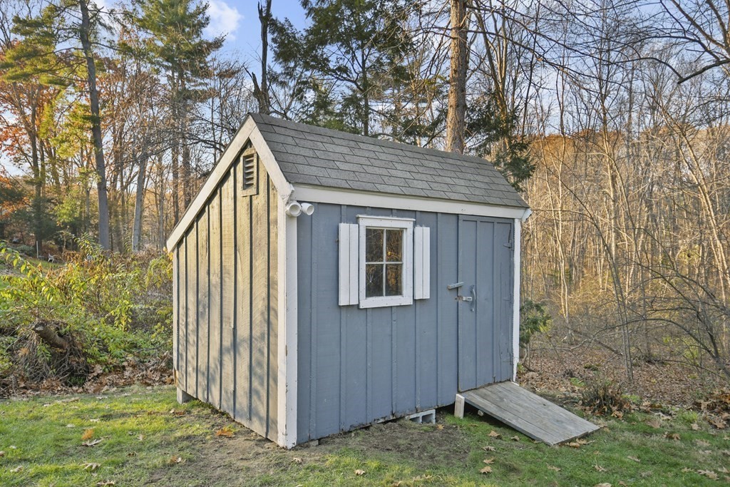 32 Inwood Road Auburn, MA 01501 - Photo 36 of 36