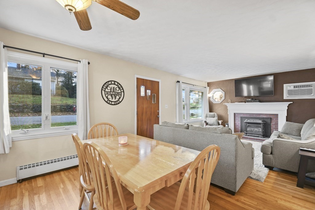 32 Inwood Road Auburn, MA 01501 - Photo 6 of 36