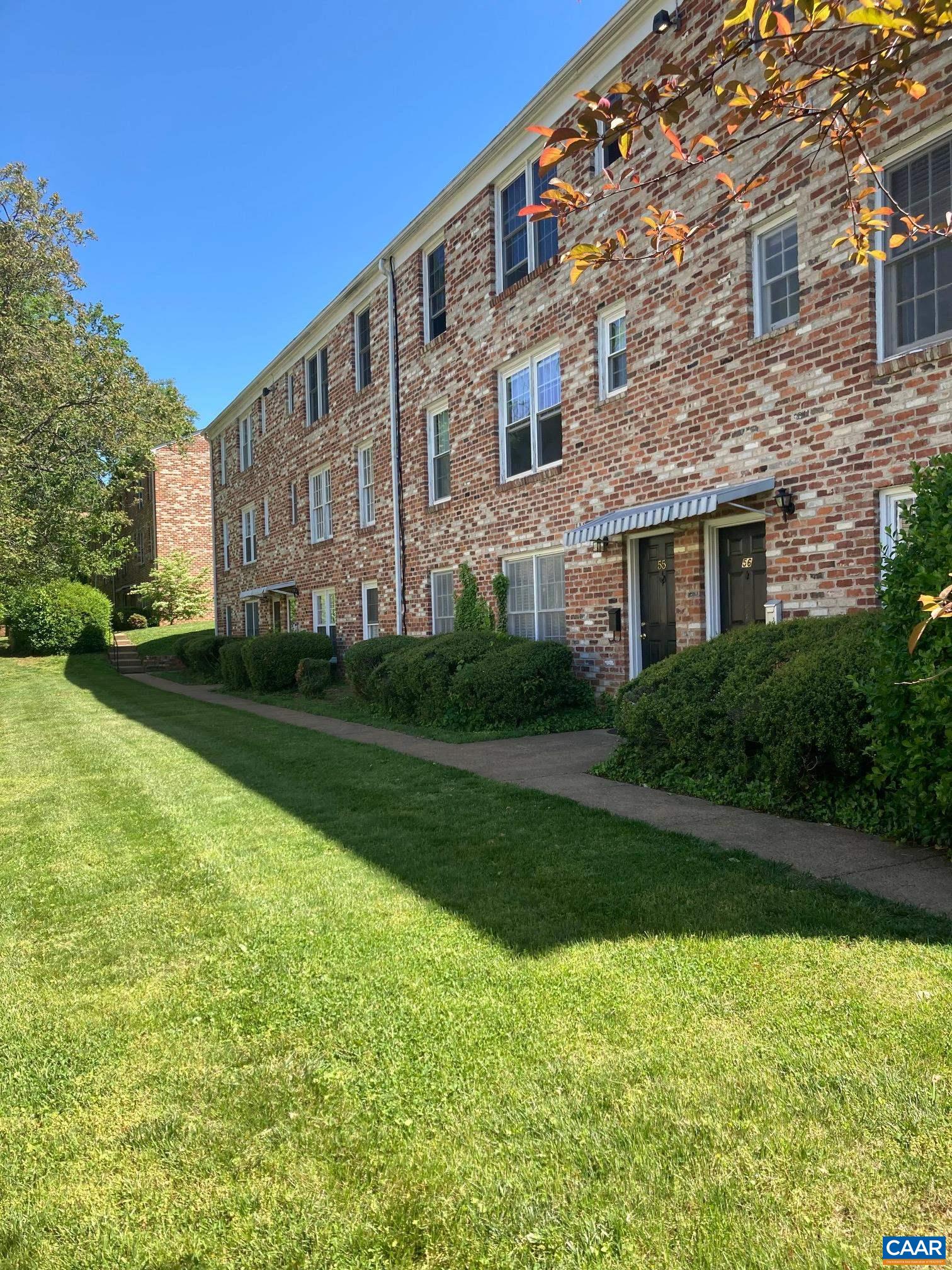 2527 Hydraulic Road, Unit 56 Charlottesville, VA 22901 - Photo 13 of 16