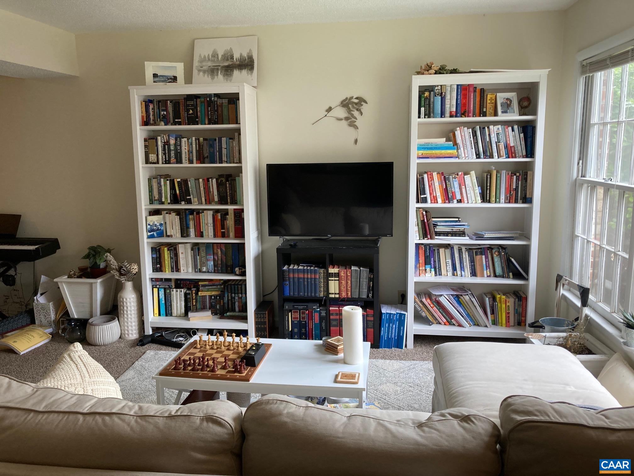 2527 Hydraulic Road, Unit 56 Charlottesville, VA 22901 - Photo 2 of 16