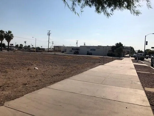 $399,999 | 132 East Hobsonway, Blythe, CA 92225