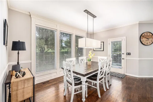 $625,000 | 7325 Oakview Street, Shawnee, KS 66216